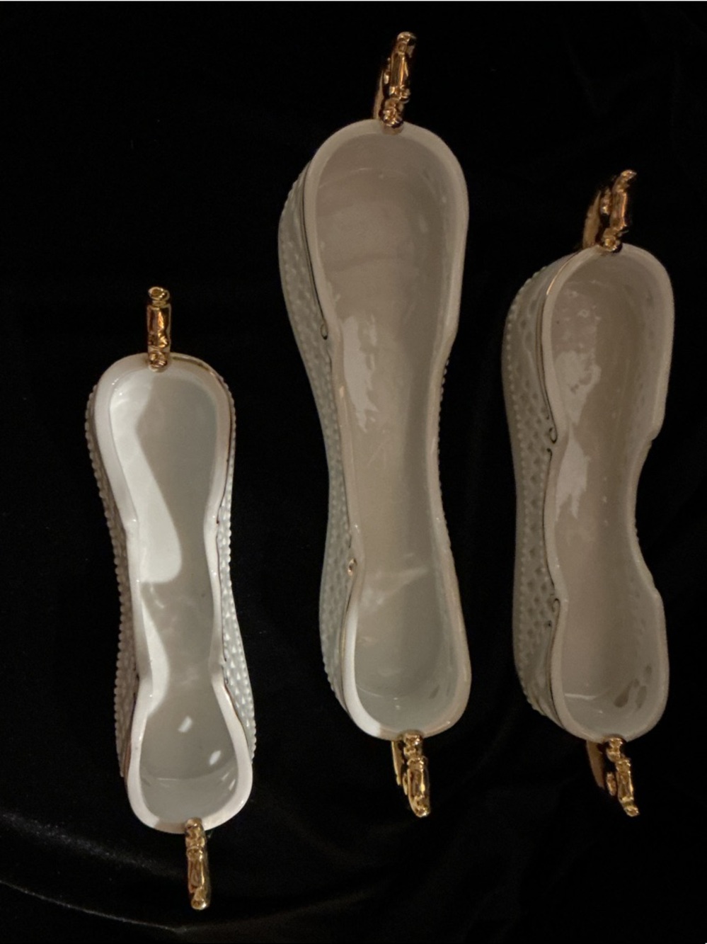Set of 3 White Vintage Porcelain Treasures Flatware/Silverware Holders